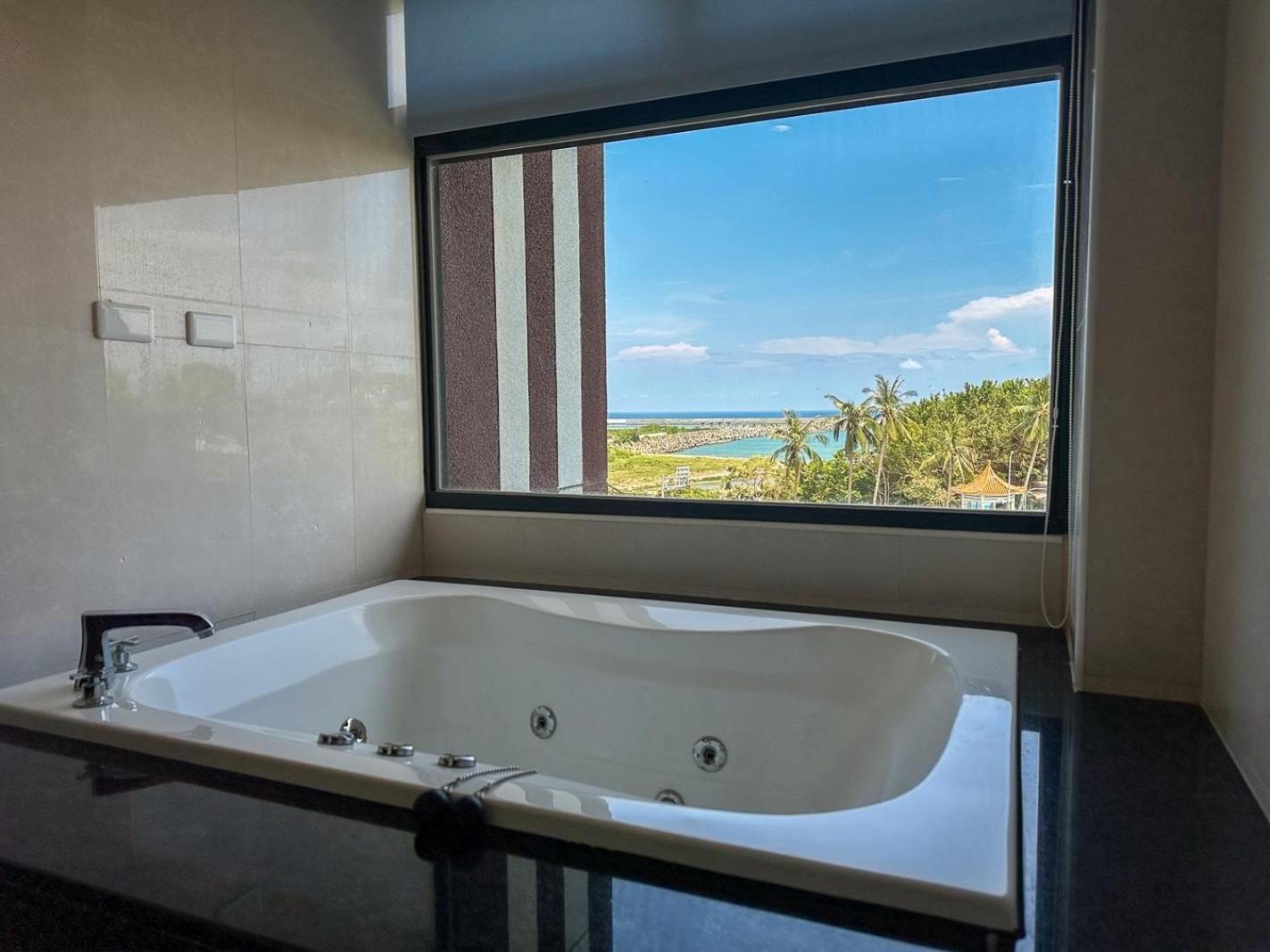 Fair Tale Motel - Sea Hualien stad Exteriör bild